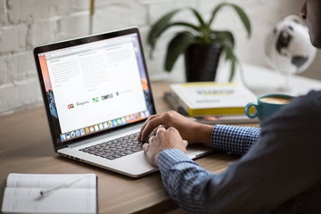 企業(yè)如何將短信群發(fā)API接口集成到APP