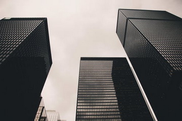 群發短信接口如何高效對接至網站？